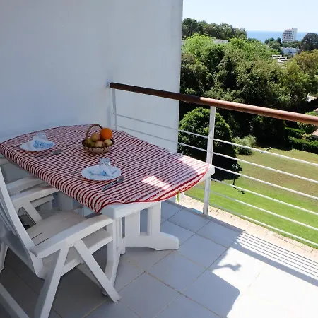 Tulipanes Apartman *